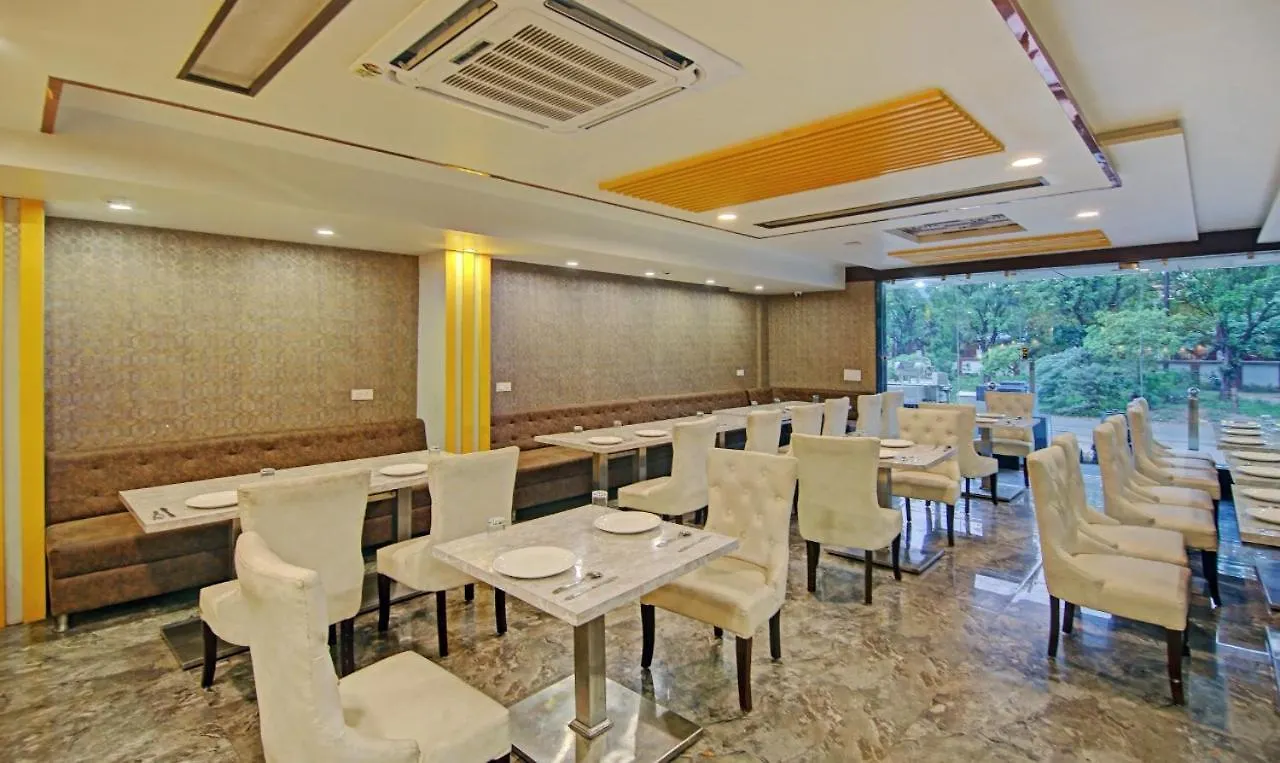 Hotel Near Taj Mahal Agra 3*, Agra (Uttar Pradesh)